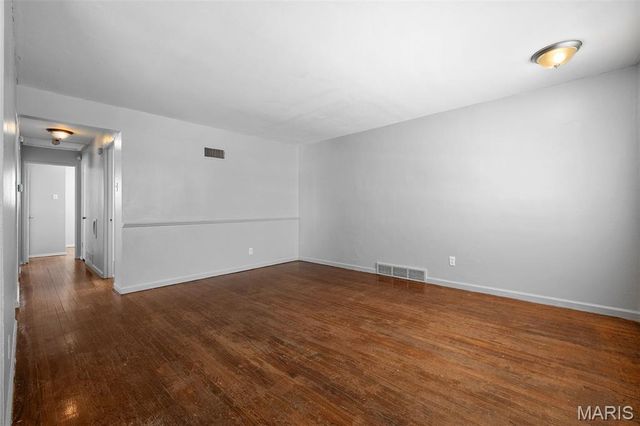 3566 Bamberger Avenue, St Louis, MO 63116