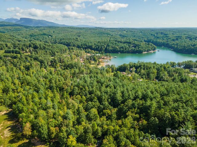 254 Peninsula Reserve Road, Nebo, NC 28761