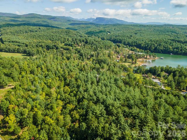 254 Peninsula Reserve Road, Nebo, NC 28761