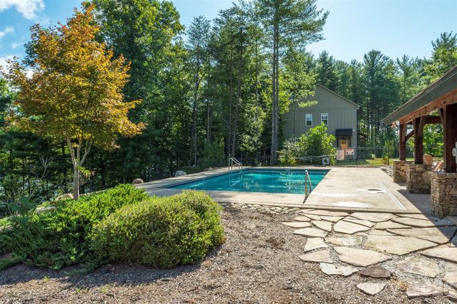 254 Peninsula Reserve Road, Nebo, NC 28761