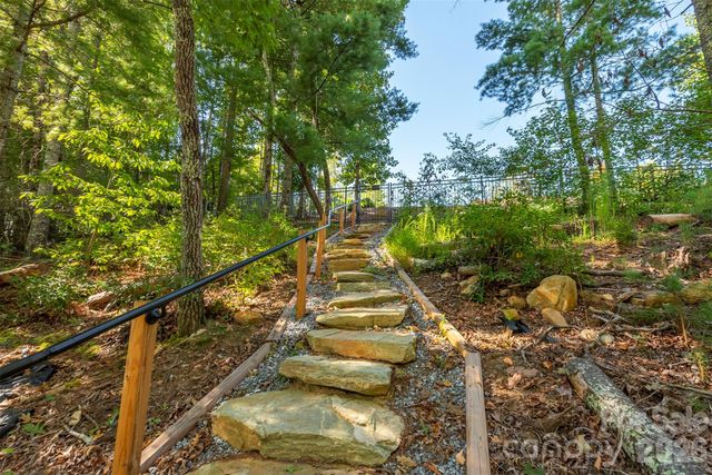 254 Peninsula Reserve Road, Nebo, NC 28761