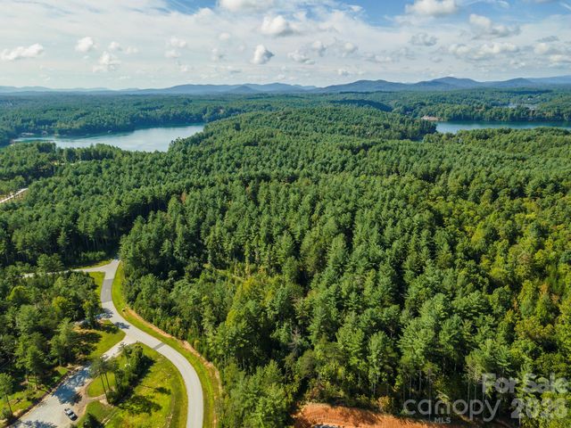 254 Peninsula Reserve Road, Nebo, NC 28761