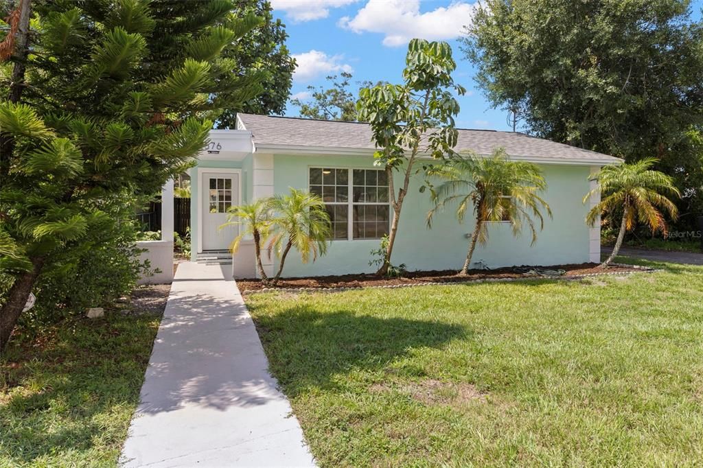 2576 39TH AVENUE N, St Petersburg, FL 33714