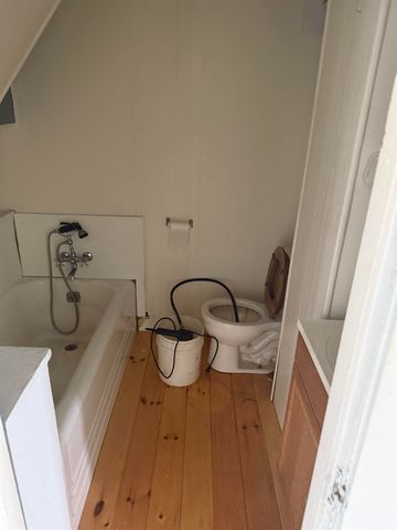 271 Main Street, Wakefield, NH 03887