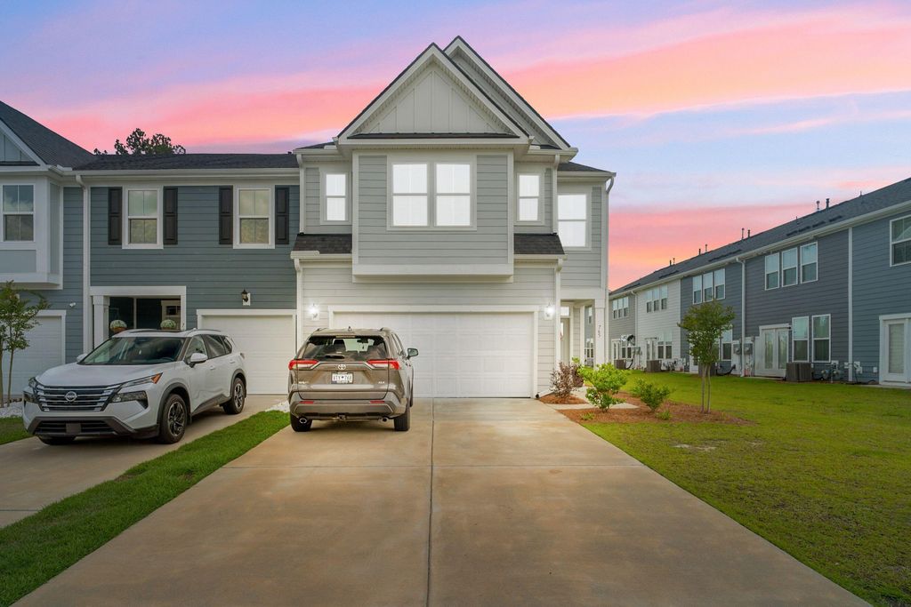765 Trotters Lane, Moncks Corner, SC 29461