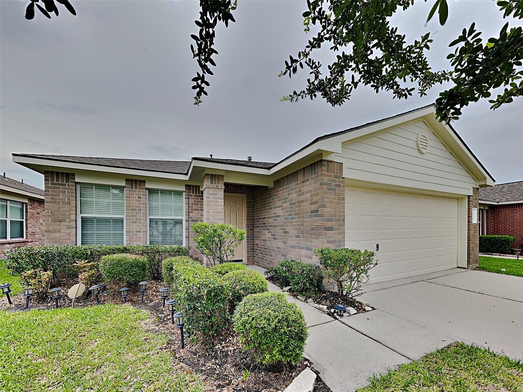 8119 Katie Mill Trail, Spring, TX 77379