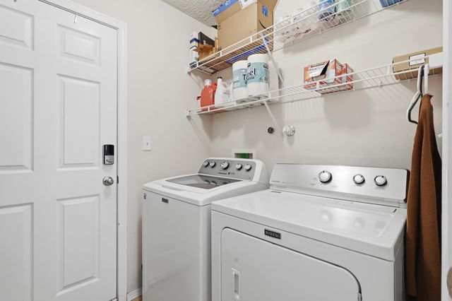 1052 Talang Street NW, Albuquerque, NM 87120