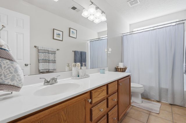 1052 Talang Street NW, Albuquerque, NM 87120