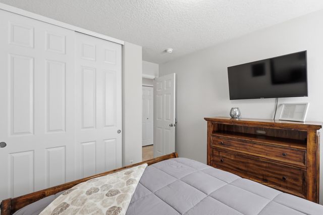 1052 Talang Street NW, Albuquerque, NM 87120