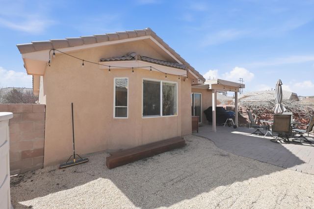 1052 Talang Street NW, Albuquerque, NM 87120