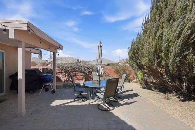 1052 Talang Street NW, Albuquerque, NM 87120