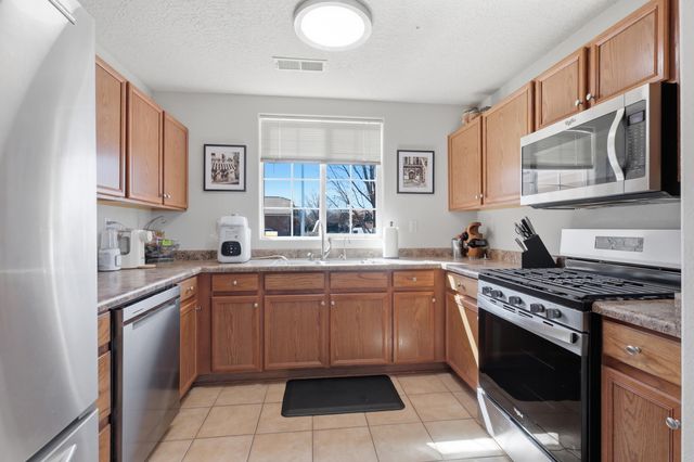 1052 Talang Street NW, Albuquerque, NM 87120