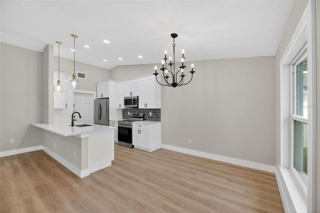 1740 LAKEVIEW VILLAGE DRIVE, Brandon, FL 33510