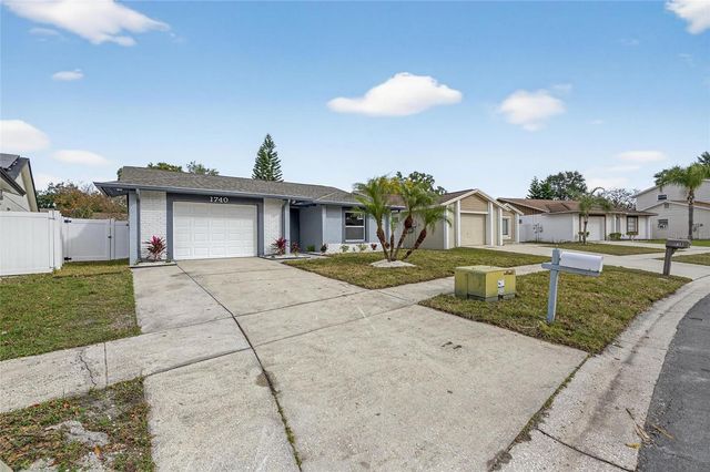 1740 LAKEVIEW VILLAGE DRIVE, Brandon, FL 33510