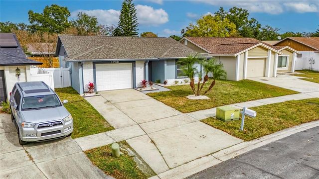 1740 LAKEVIEW VILLAGE DRIVE, Brandon, FL 33510