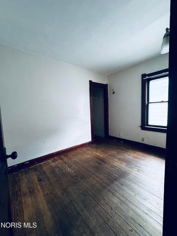 651 Dearborn Avenue, Toledo, OH 43605