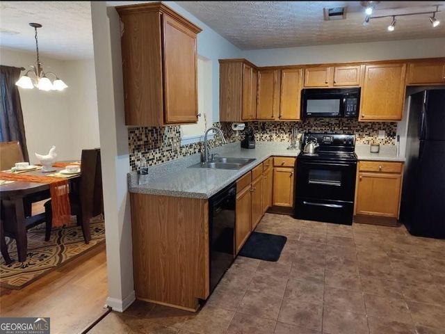 1600 Keystone Drive, Conley, GA 30288