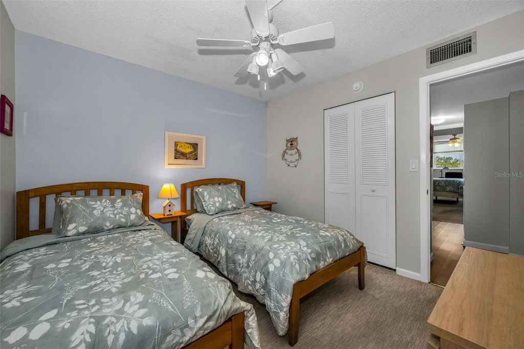 Image 28 of property listing at 4915 BAY STREET NE 327, St Petersburg, FL 33703