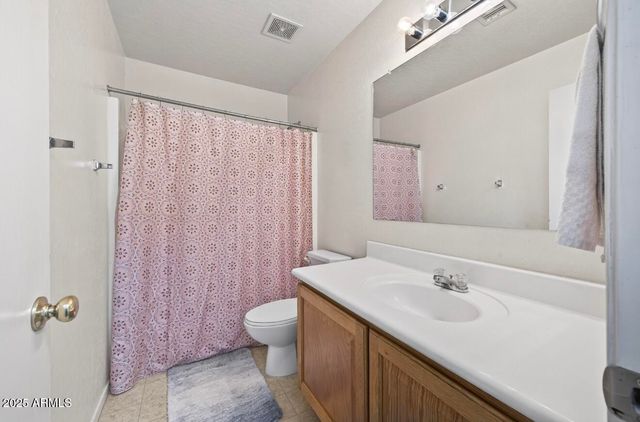 2930 W CARSON Road, Phoenix, AZ 85041