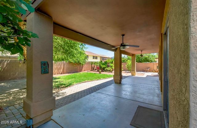 2930 W CARSON Road, Phoenix, AZ 85041