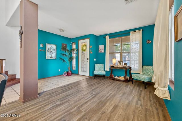 2930 W CARSON Road, Phoenix, AZ 85041