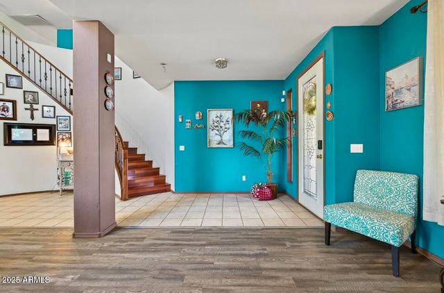 2930 W CARSON Road, Phoenix, AZ 85041