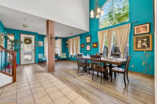 2930 W CARSON Road, Phoenix, AZ 85041