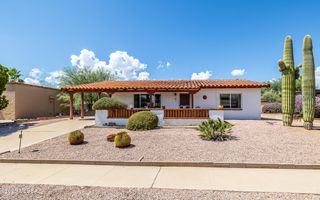 130 E Los Arcos, Green Valley, AZ 85614