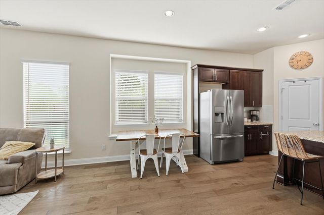 2109 Falcon Ridge Drive, Mansfield, TX 76063