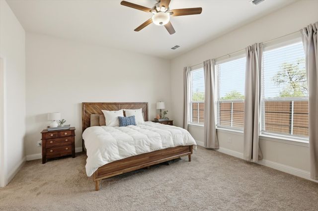 2109 Falcon Ridge Drive, Mansfield, TX 76063