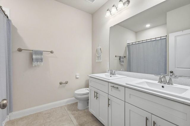 2109 Falcon Ridge Drive, Mansfield, TX 76063