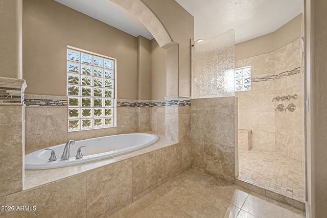 652 E BUENA VISTA Drive, Chandler, AZ 85249