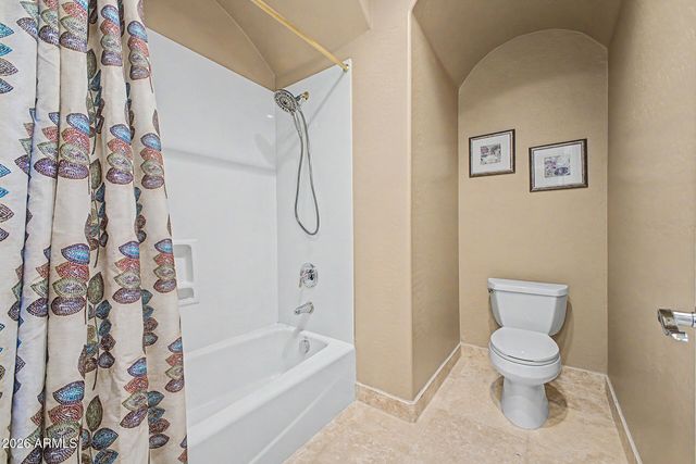 652 E BUENA VISTA Drive, Chandler, AZ 85249