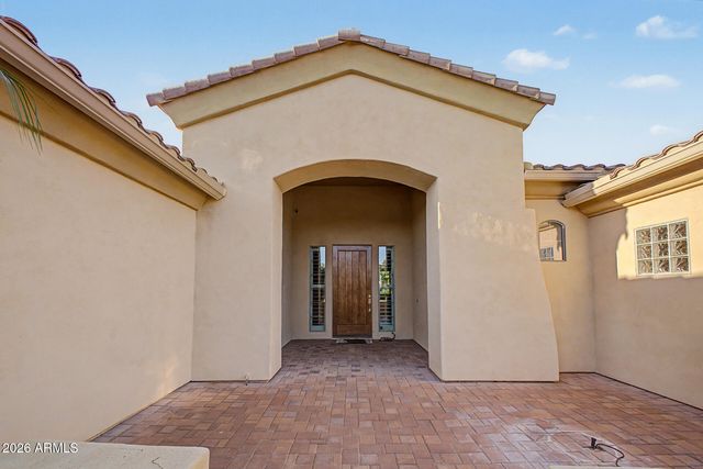 652 E BUENA VISTA Drive, Chandler, AZ 85249