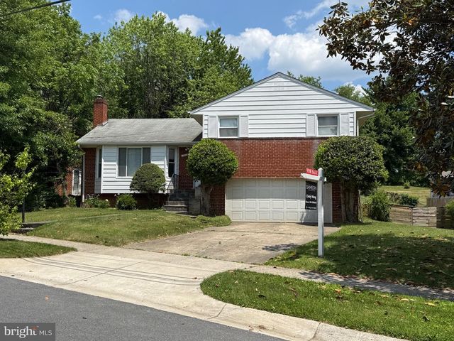 2016 CASCADE RD, Silver Spring, MD 20902