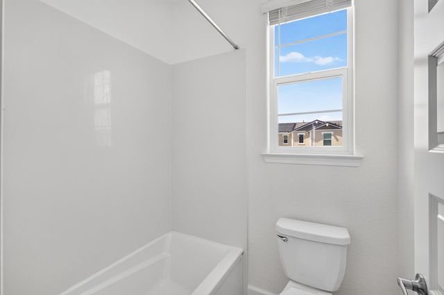 1025 Sierra Morena Way, Roseville, CA 95747