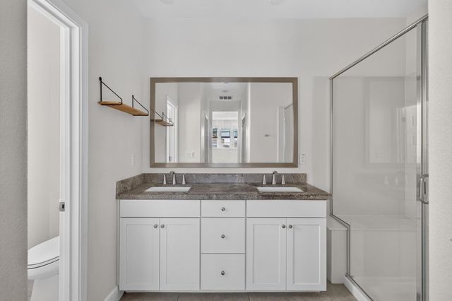 1025 Sierra Morena Way, Roseville, CA 95747