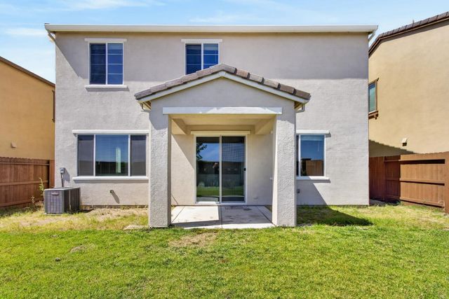 1025 Sierra Morena Way, Roseville, CA 95747