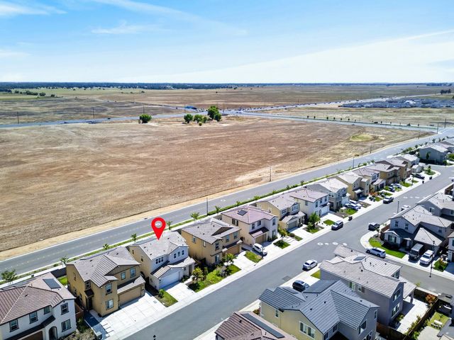 1025 Sierra Morena Way, Roseville, CA 95747