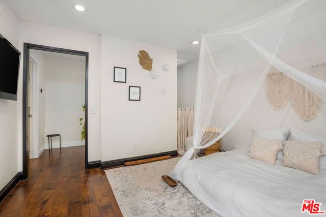 323 N Jackson Street 115, Glendale, CA 91206