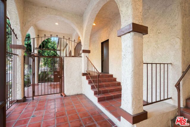 323 N Jackson Street 115, Glendale, CA 91206