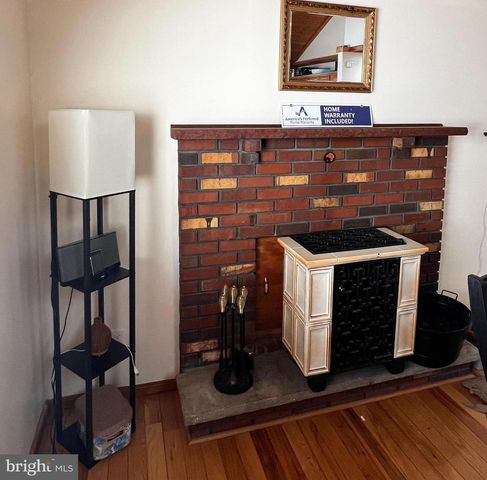 9491 JUNIPER DR, Tobyhanna, PA 18466