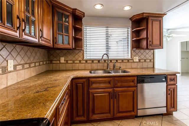 4891 Vista Drive, Huntington Beach, CA 92649