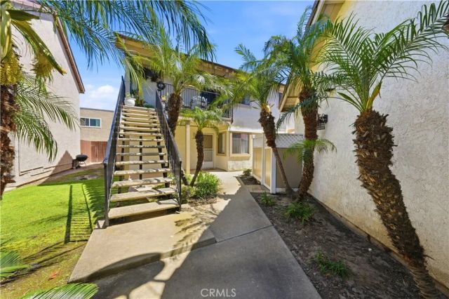 4891 Vista Drive, Huntington Beach, CA 92649
