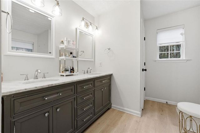 3763 SW Jonathan Glen Way SW, Snellville, GA 30039