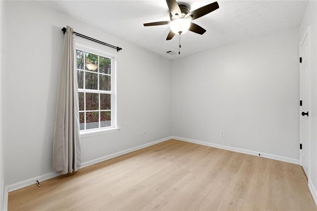 3763 SW Jonathan Glen Way SW, Snellville, GA 30039