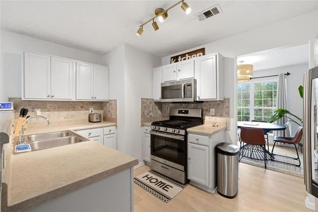 3763 SW Jonathan Glen Way SW, Snellville, GA 30039