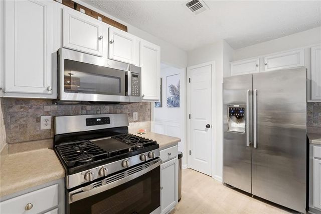 3763 SW Jonathan Glen Way SW, Snellville, GA 30039