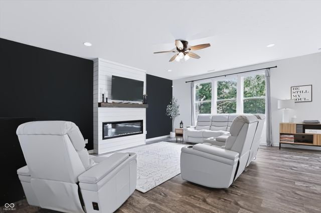 12695 Sunrise Drive, Noblesville, IN 46060