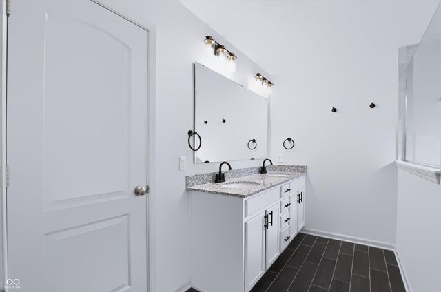 12695 Sunrise Drive, Noblesville, IN 46060